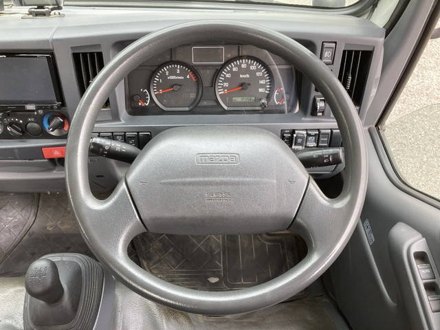 マツダタイタン平ボディ小型（2t・3t）[写真27]