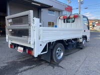 マツダタイタン平ボディ小型（2t・3t）[写真02]