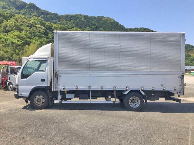 いすゞエルフアルミウイング小型（2t・3t）[写真05]