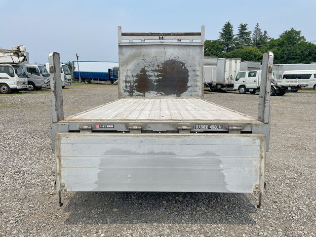 いすゞエルフアルミブロック小型（2t・3t）[写真11]