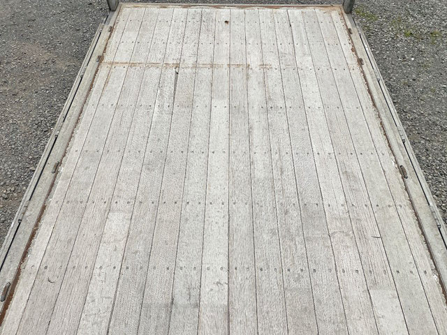 いすゞエルフアルミブロック小型（2t・3t）[写真16]