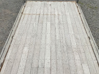 いすゞエルフアルミブロック小型（2t・3t）[写真16]