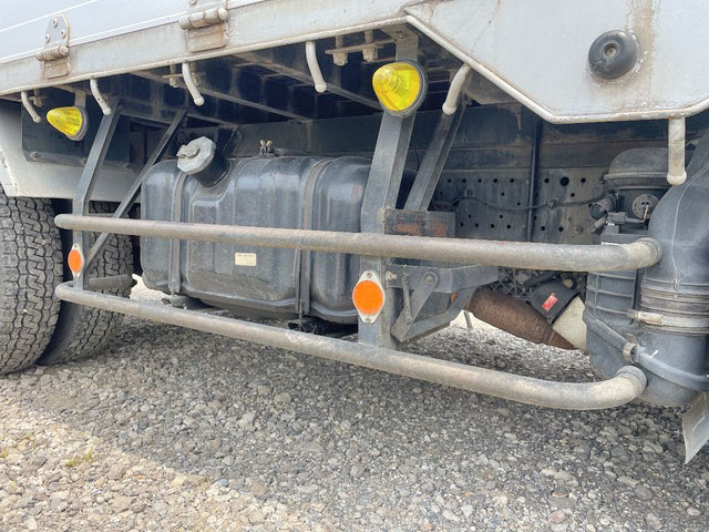 いすゞエルフアルミブロック小型（2t・3t）[写真18]