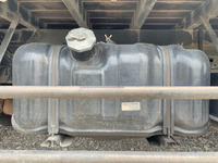 いすゞエルフアルミブロック小型（2t・3t）[写真22]