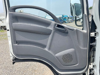 いすゞエルフアルミブロック小型（2t・3t）[写真29]