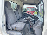 いすゞエルフアルミブロック小型（2t・3t）[写真34]