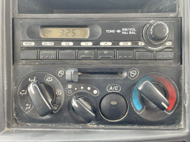 いすゞエルフアルミブロック小型（2t・3t）[写真37]