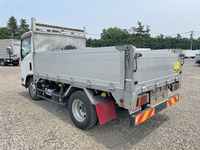 いすゞエルフアルミブロック小型（2t・3t）[写真04]