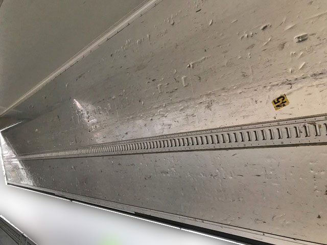 三菱ふそうスーパーグレートパネルウイング大型（10t）[写真11]