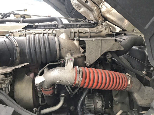 三菱ふそうスーパーグレートパネルウイング大型（10t）[写真24]