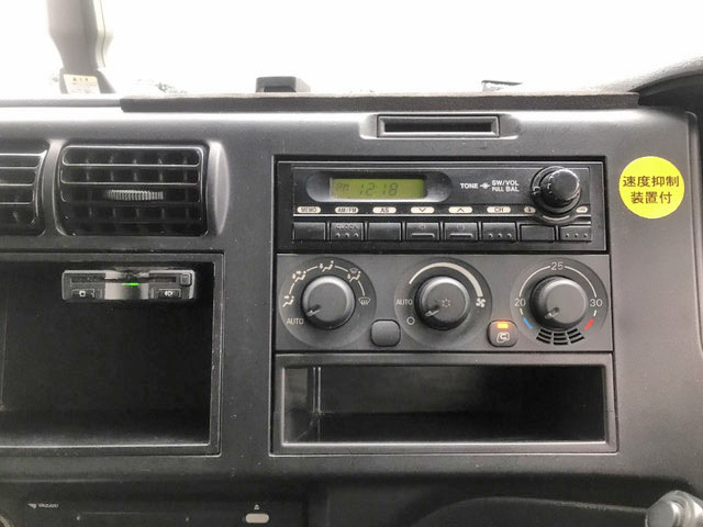 三菱ふそうスーパーグレートパネルウイング大型（10t）[写真32]