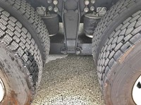 いすゞギガアルミウイング大型（10t）[写真11]