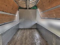 いすゞギガアルミウイング大型（10t）[写真05]