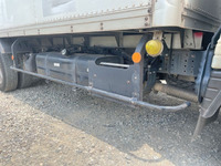 三菱ふそうキャンターパネルバン小型（2t・3t）[写真20]