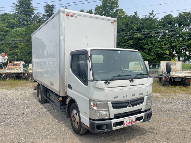 三菱ふそうキャンターパネルバン小型（2t・3t）[写真03]