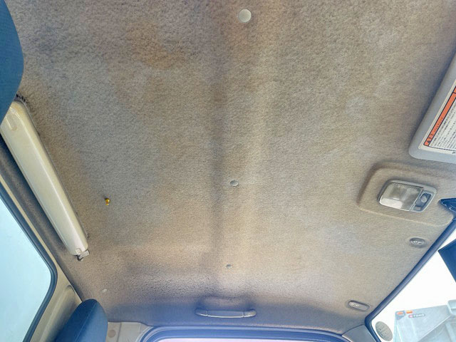 三菱ふそうキャンターパネルバン小型（2t・3t）[写真34]