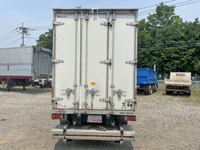 三菱ふそうキャンターパネルバン小型（2t・3t）[写真08]