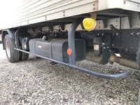 三菱ふそうキャンターアルミバン小型（2t・3t）[写真17]