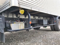 三菱ふそうキャンターアルミバン小型（2t・3t）[写真18]