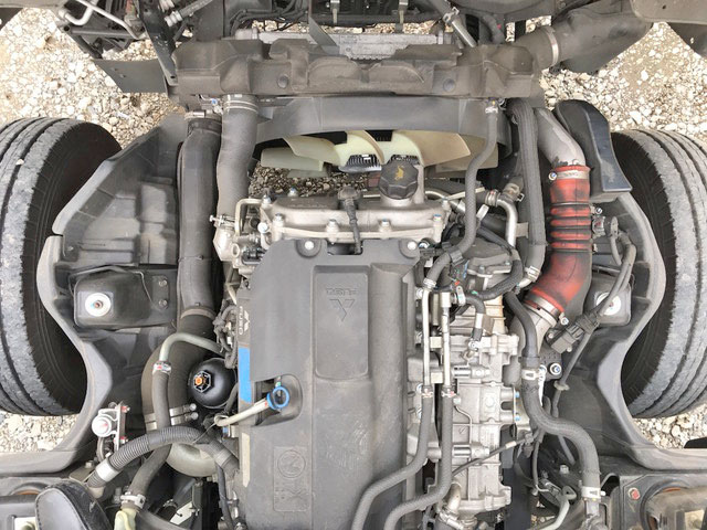 三菱ふそうキャンターアルミバン小型（2t・3t）[写真26]