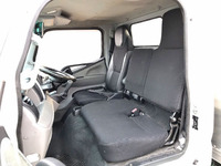 三菱ふそうキャンターアルミバン小型（2t・3t）[写真33]