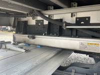 いすゞフォワードアルミウイング中型（4t）[写真20]