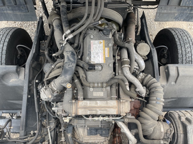 いすゞフォワードアルミウイング中型（4t）[写真22]