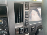 いすゞフォワードアルミウイング中型（4t）[写真34]