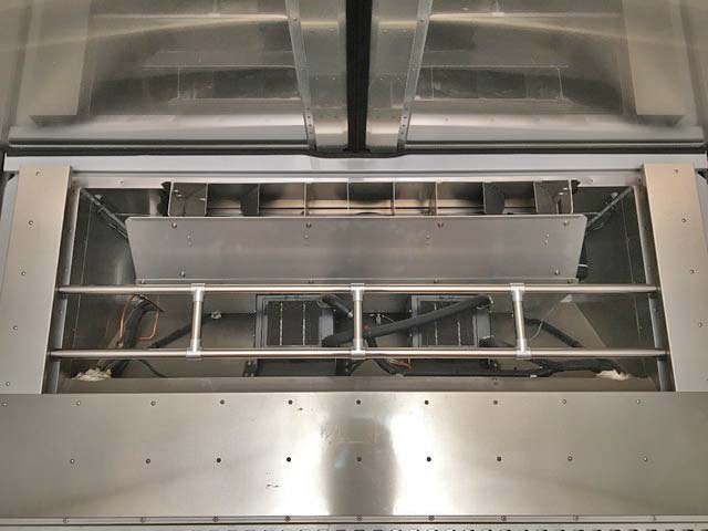 日野プロフィア冷蔵冷凍ウイング大型（10t）[写真13]