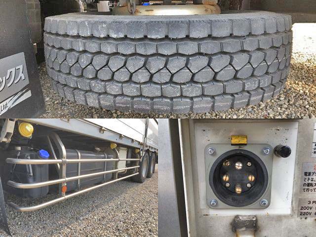 日野プロフィア冷蔵冷凍ウイング大型（10t）[写真23]