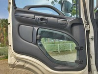 日野プロフィア冷蔵冷凍ウイング大型（10t）[写真27]