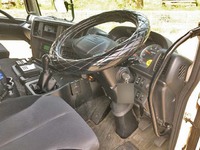 日野プロフィア冷蔵冷凍ウイング大型（10t）[写真30]