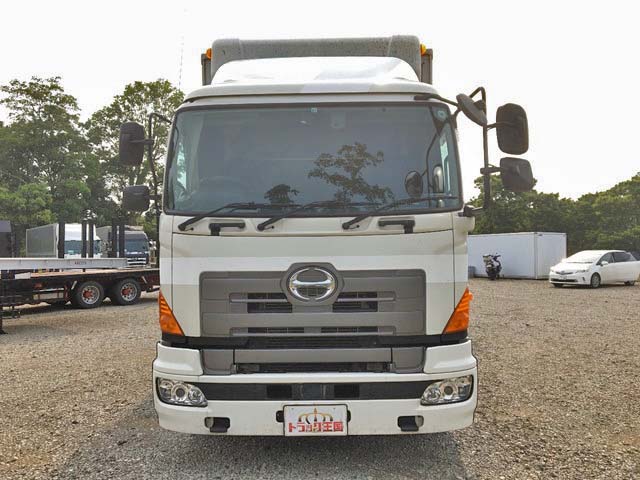 日野プロフィア冷蔵冷凍ウイング大型（10t）[写真07]