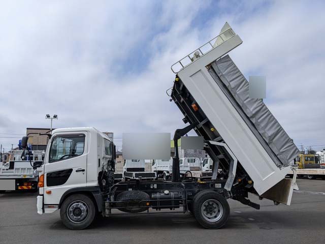 日野レンジャーダンプ増トン（6t・8t）[写真14]