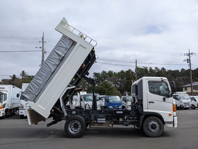 日野レンジャーダンプ増トン（6t・8t）[写真09]