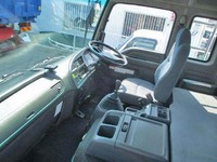 いすゞフォワードセルフクレーン4段増トン（6t・8t）[写真08]