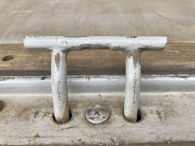 いすゞギガアルミウイング大型（10t）[写真17]