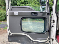 いすゞギガアルミウイング大型（10t）[写真28]