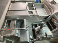 いすゞギガアルミウイング大型（10t）[写真35]