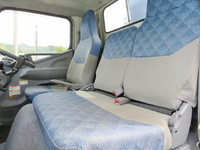 三菱ふそうキャンタークレーン3段小型（2t・3t）[写真10]