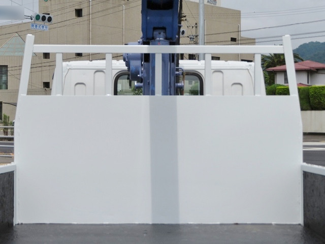 三菱ふそうキャンタークレーン3段小型（2t・3t）[写真13]