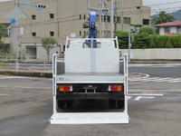 三菱ふそうキャンタークレーン3段小型（2t・3t）[写真08]