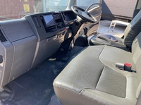 いすゞエルフアルミバン小型（2t・3t）[写真13]