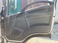 いすゞエルフアルミバン小型（2t・3t）[写真15]