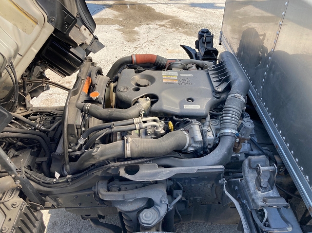 いすゞエルフアルミバン小型（2t・3t）[写真19]