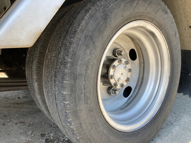 いすゞエルフアルミバン小型（2t・3t）[写真20]