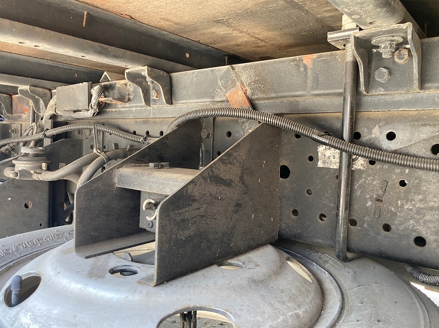 いすゞエルフアルミバン小型（2t・3t）[写真27]