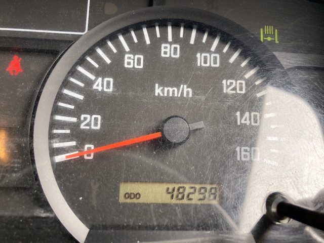 いすゞエルフアルミバン小型（2t・3t）[写真37]