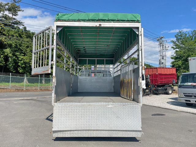 いすゞエルフ家畜運搬車小型（2t・3t）[写真08]