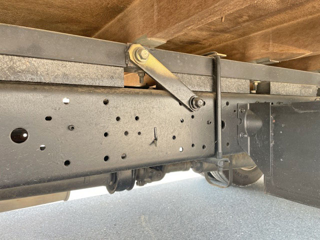 いすゞエルフ家畜運搬車小型（2t・3t）[写真22]